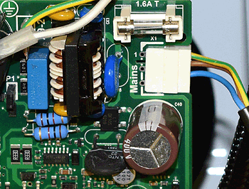 bx pt 228 combi.mains con on pcb.gif